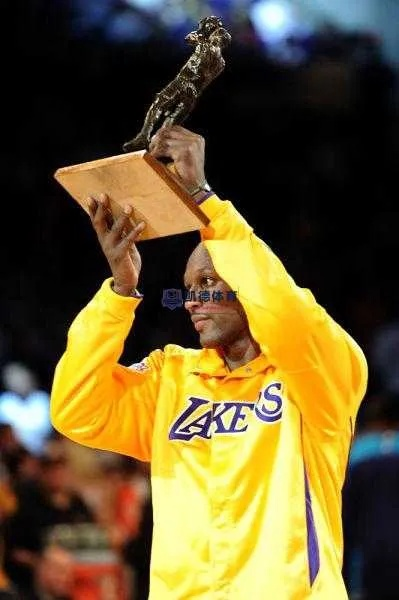 NBA奥多姆使用了什么？从球场辉煌到人生低谷的警示录